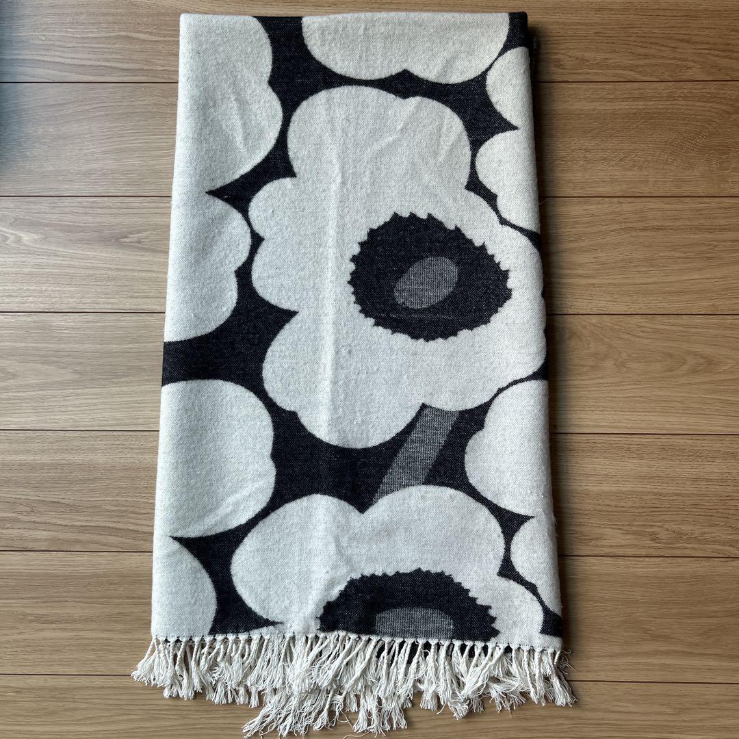 マリメッコ ウニッコ　ブランケット　marimekko ストール　膝掛け　毛布