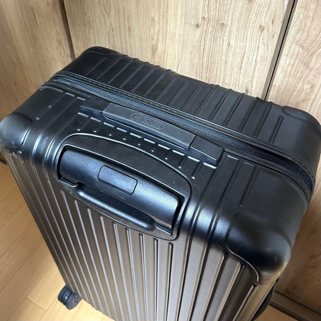 【美品】 完品 リモワ サルサ 4輪 キャリーケース スーツケース 82L