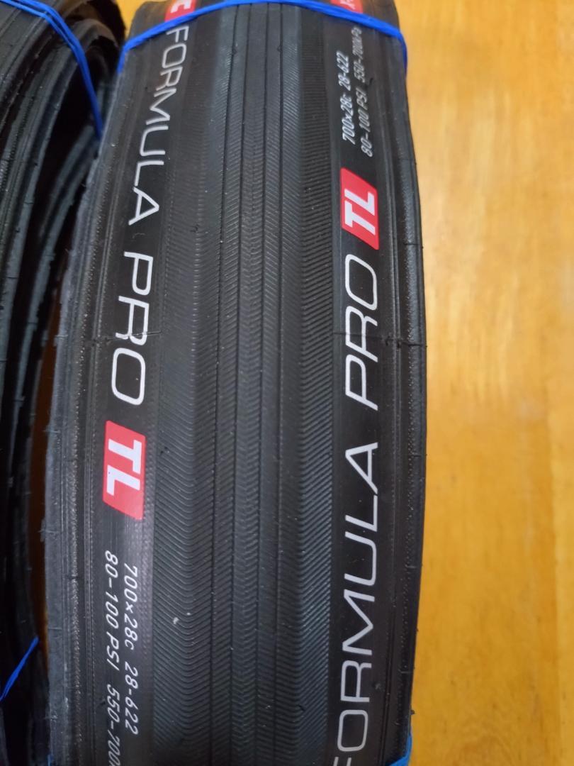IRC FORMULA PRO TL X-GUARD 700×28c 2本セット