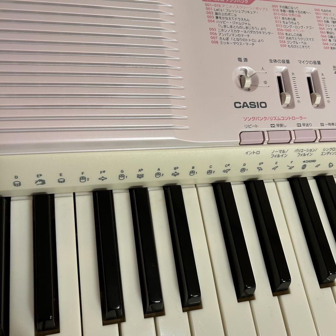 ◎キーボード・電子ピアノ◎ CASIO LK-107 ピンク鍵盤◎スタンド付き◎