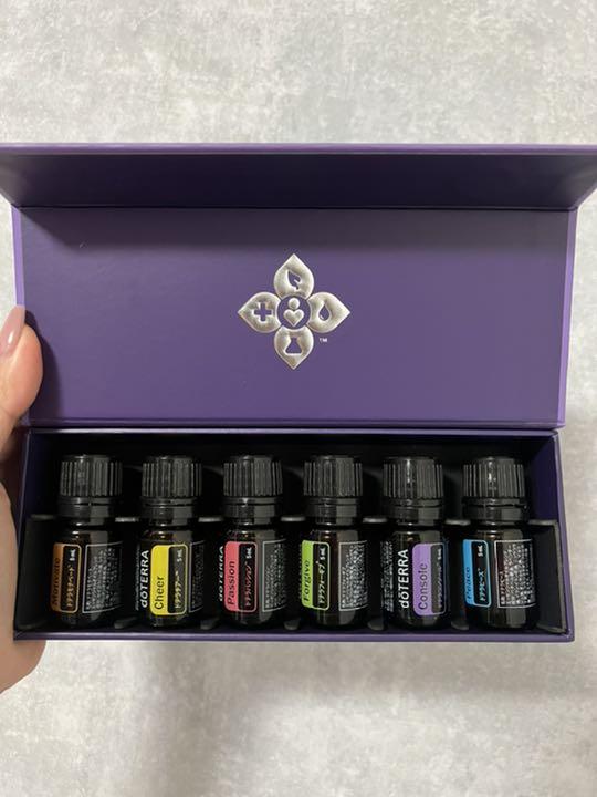ブラック系ファッションなデザイン ドテラ エッセンシャルアロマティクスセット ココナッツオイル2本 新品未使用 エッセンシャルオイル リラクゼーションブラック系¥17,