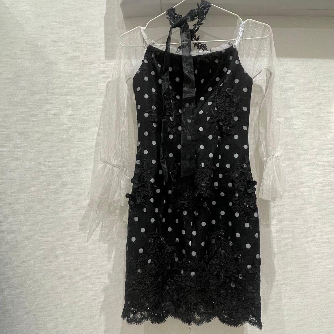 ローブドフルール キャバ ドレス xs 黒 袖あり ローブドフルール キャバ ドレス xs 黒 袖あり