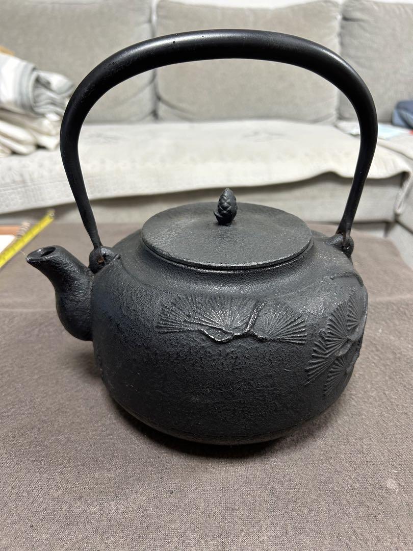南部鉄器 鉄瓶 運南堂 松柄2.2L