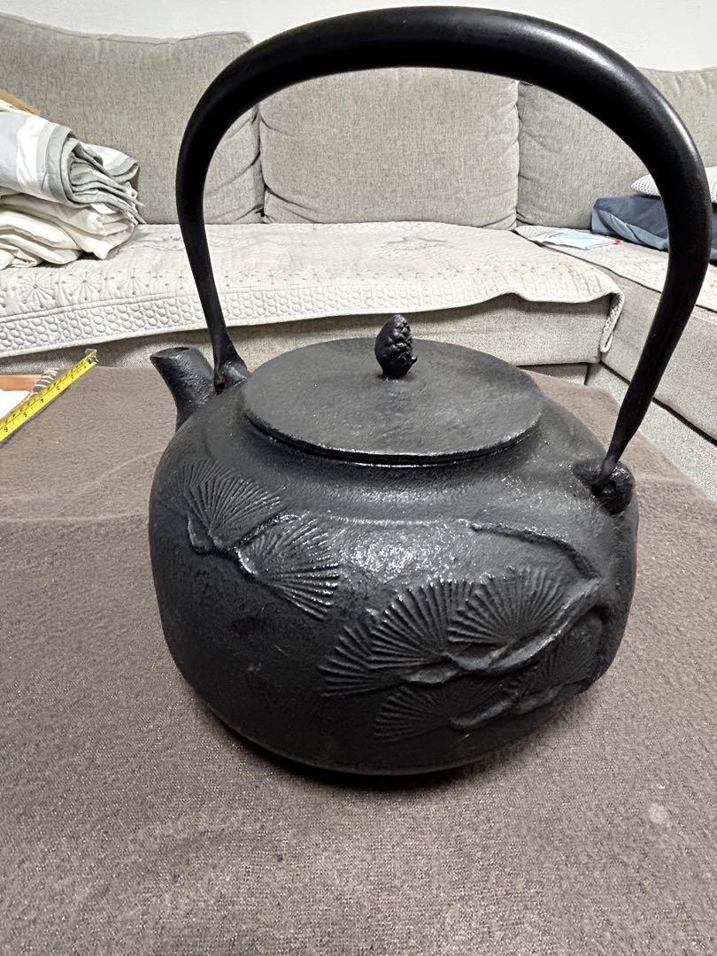 南部鉄器 鉄瓶 運南堂 松柄2.2L