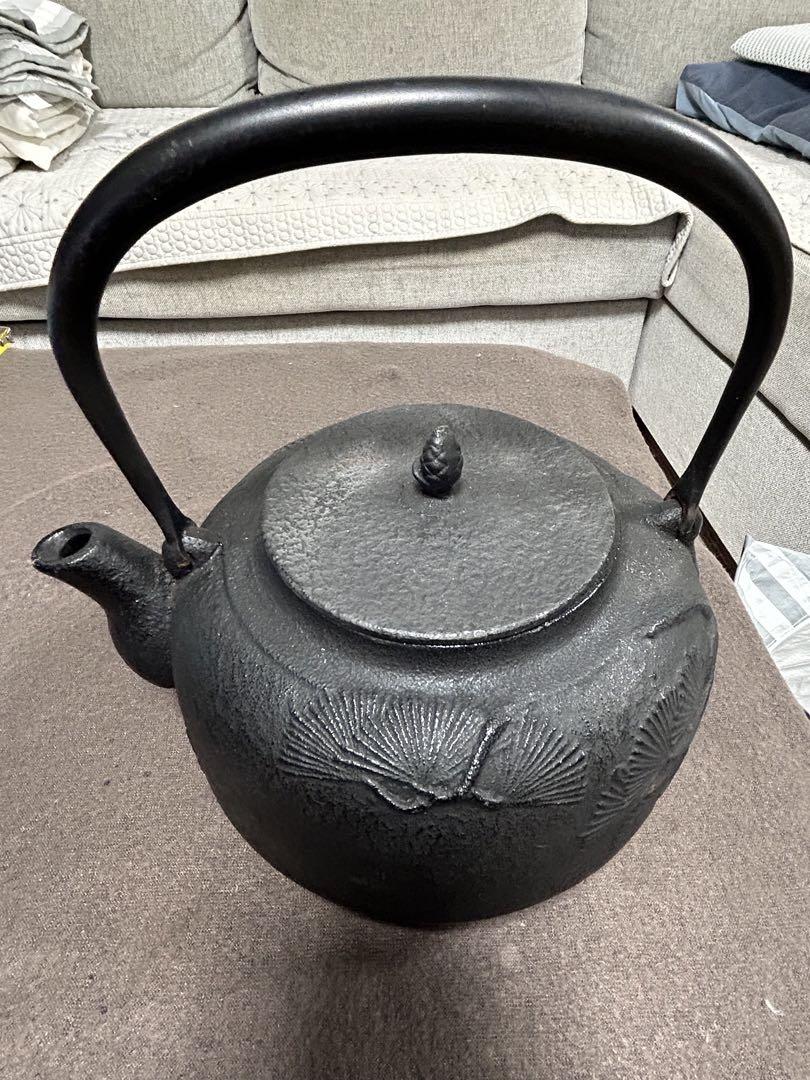 南部鉄器 鉄瓶 運南堂 松柄2.2L