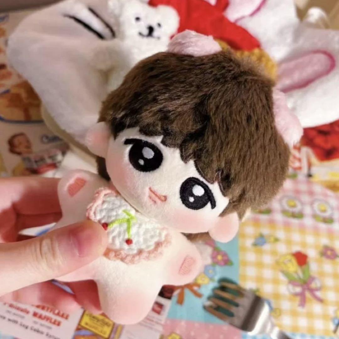 BTSジミン　10cm ぬいぐるみ　新品　マスター BTS ジミン ぬいぐるみ 10cm 新品 マスター