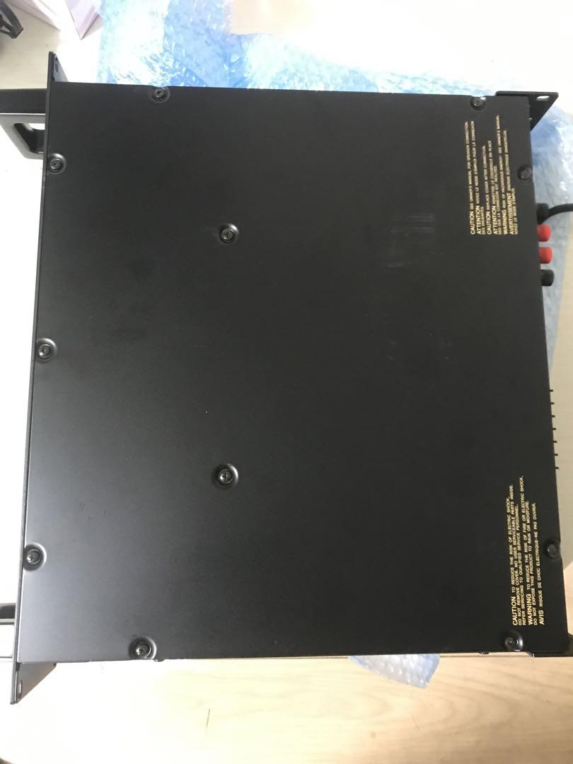 ( 美品 )YAMAHA P3200 パワーアンプ