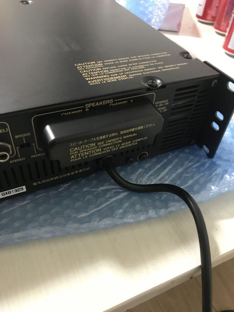 ( 美品 )YAMAHA P3200 パワーアンプ