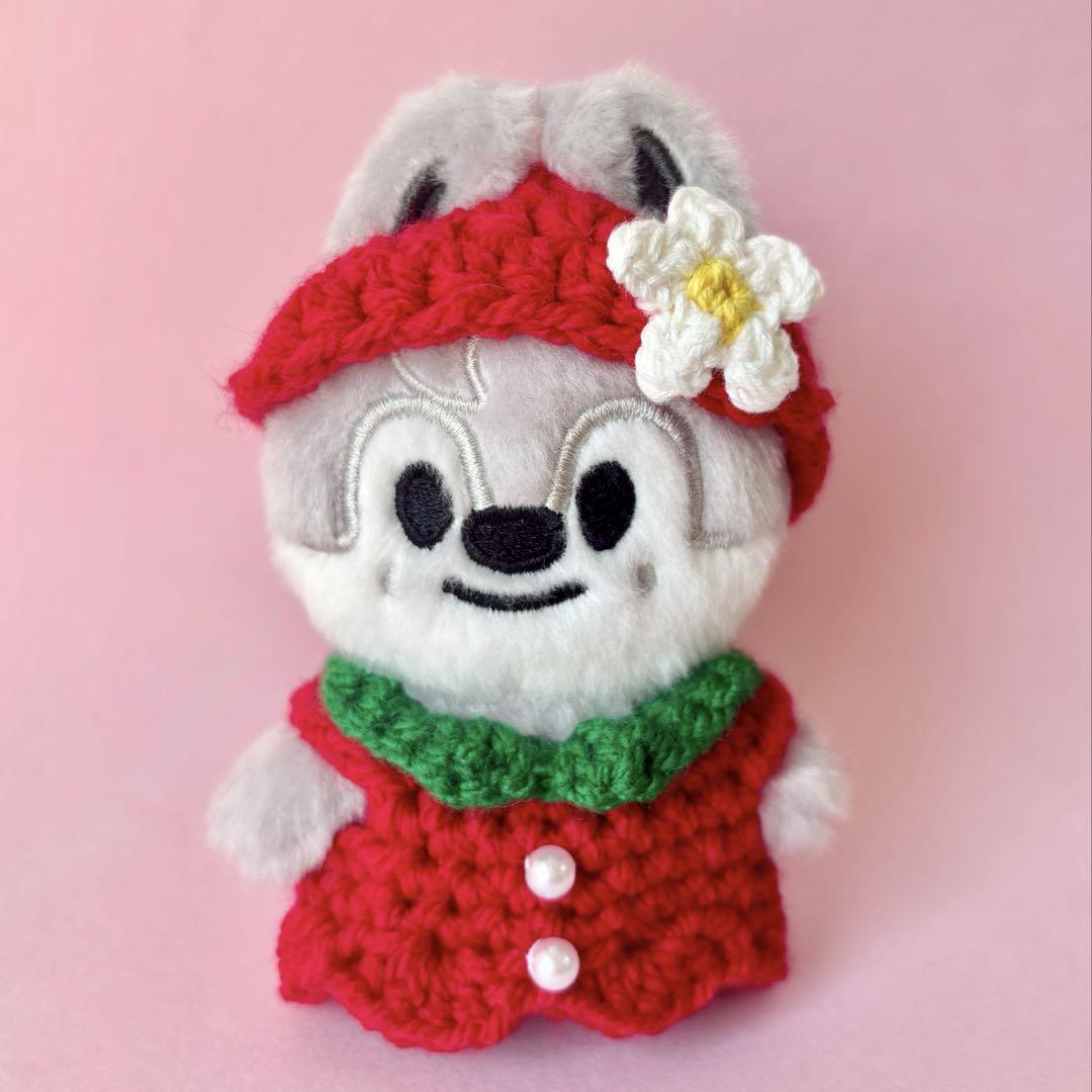 いちごの帽子とワンピースセット skzoo 10cm ぬい服 ウルフ