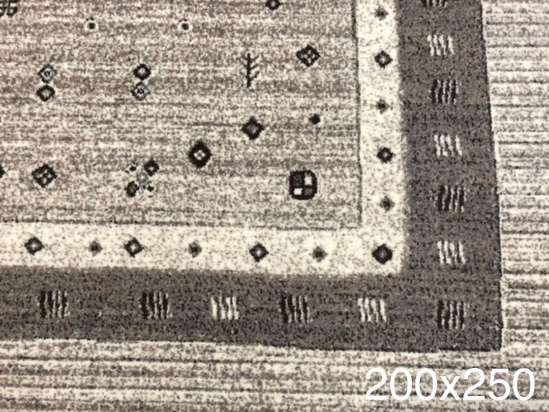 ペルシャ絨毯☆オシャレ☆シンプル☆ラグマット☆200×250