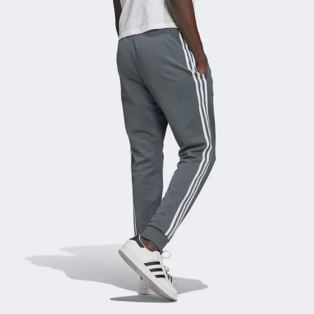 新品未使用 adidas originals トラックパンツ ジャージ - メルカリ