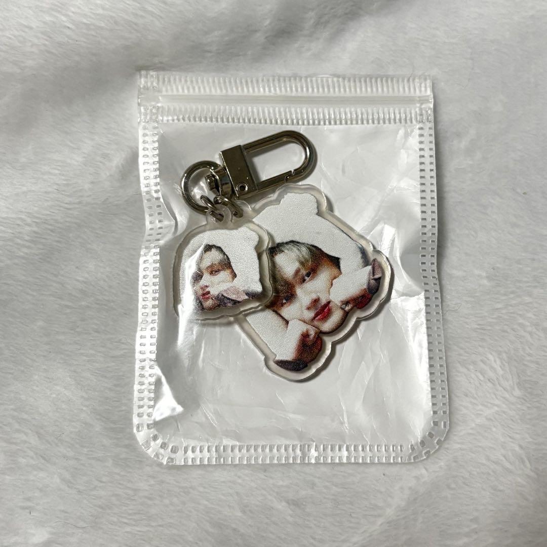 SEVENTEEN ジュン アクリルキーホルダー アクキー まとめ売り SEVENTEEN カフェ ジュン セブチカフェ アクリルキーホルダー