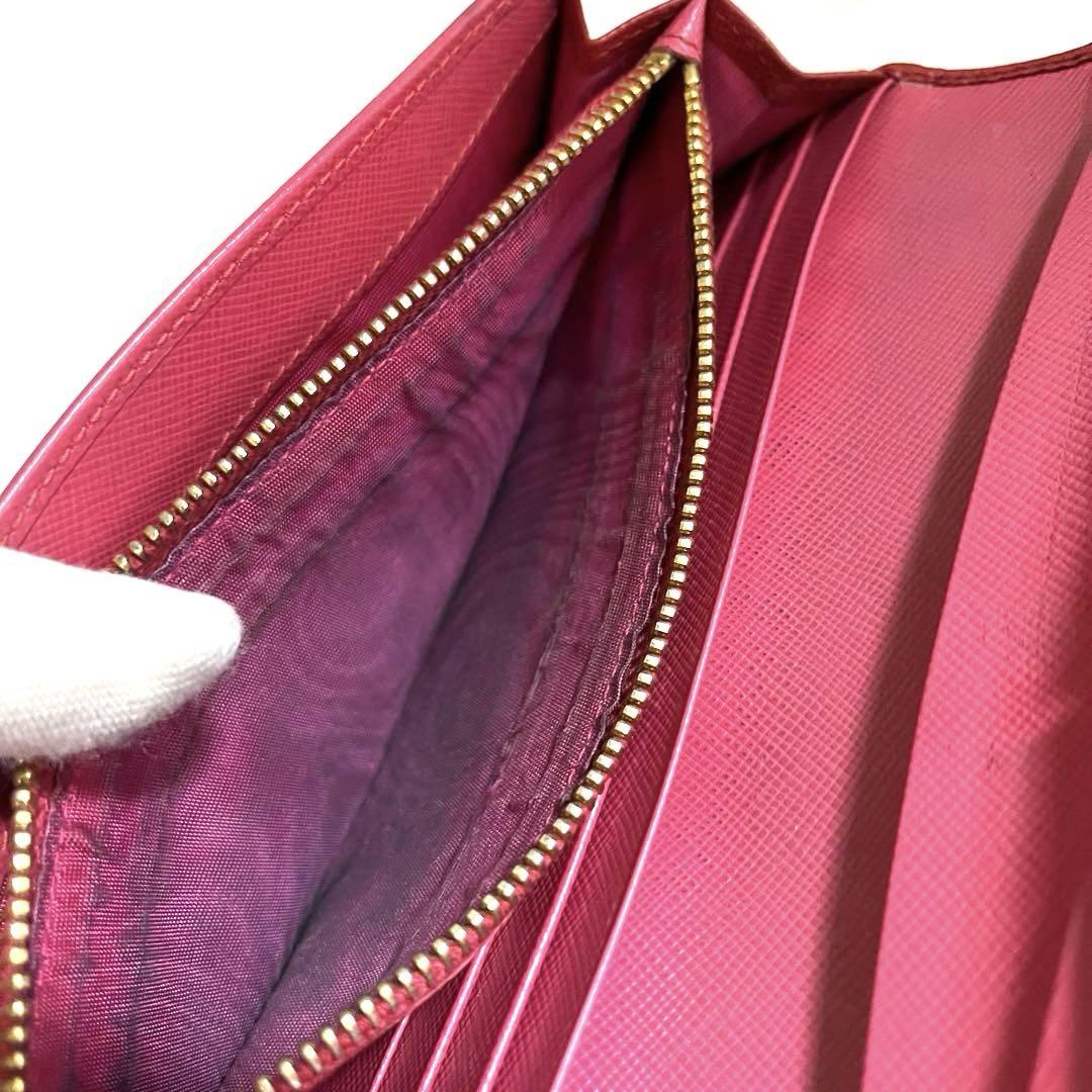 ✨化粧箱付き✨PRADA プラダ◇赤レッド◇サフィアーノレザー