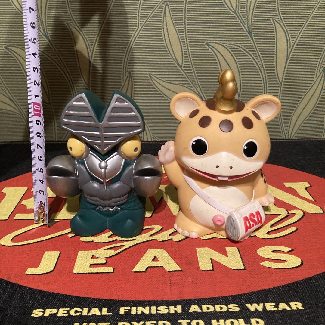 ウルトラマン 貯金箱 4個セット