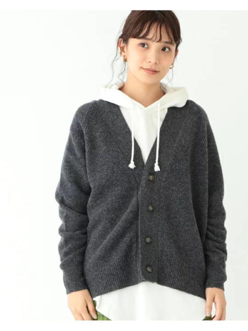 美品 BEAMS BOY 7ゲージVネックカーディガン ベーシック ゆったり BEAMS BOY 7ゲージ Vネック カーディガン - メルカリ