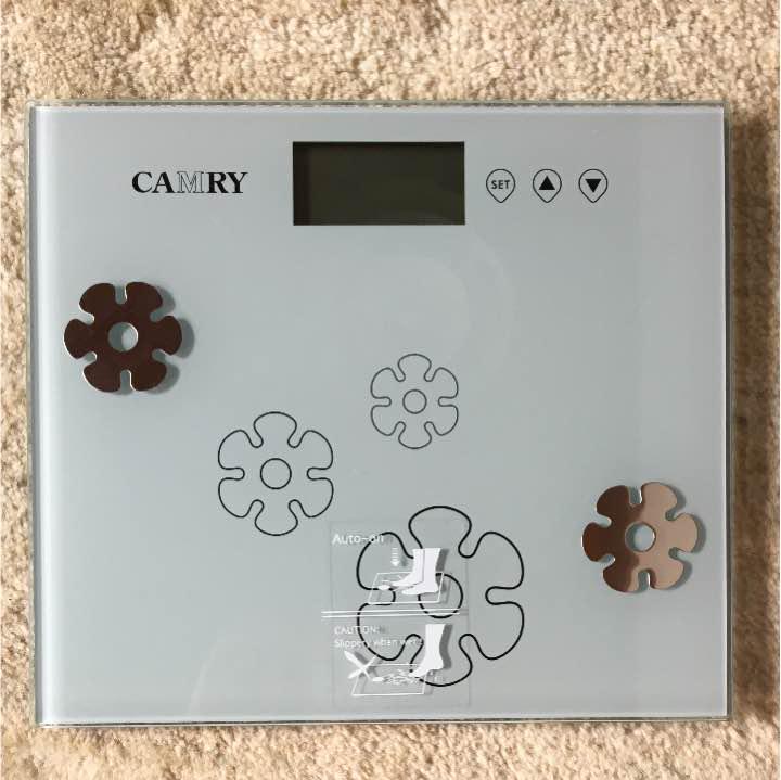 【お値下げ】【未使用】コンパクト 体重計 CAMRY