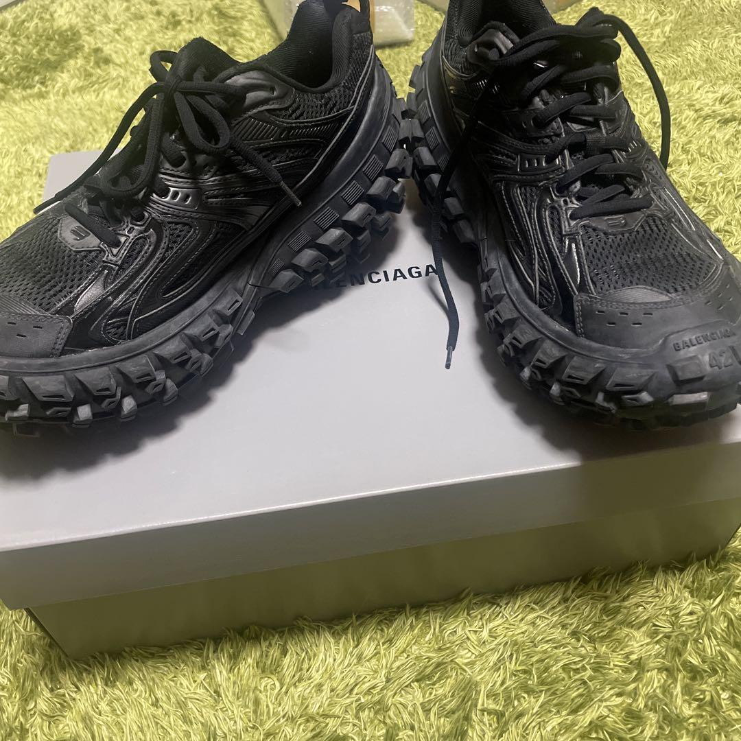 靴 balenciaga  defender