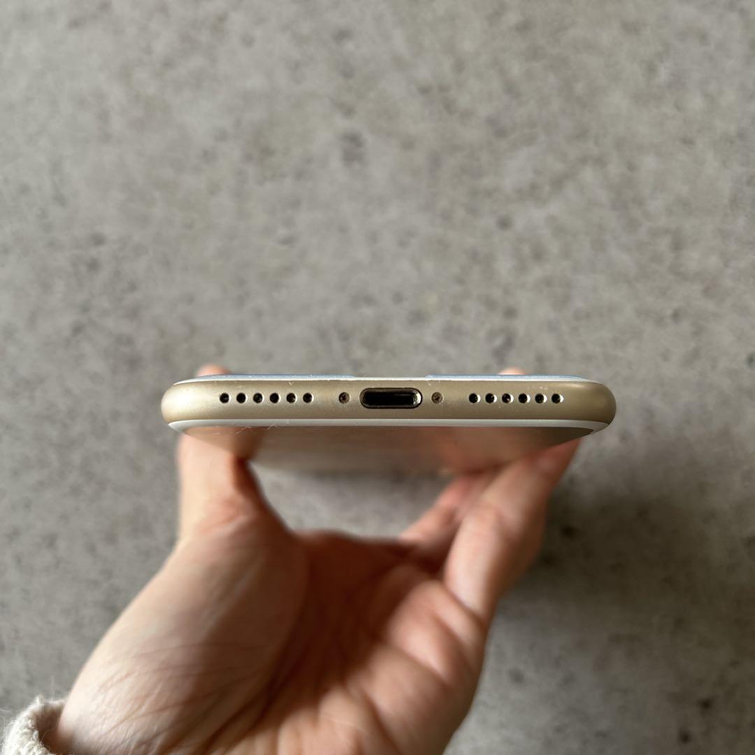 iPhone7 128GB ゴールド