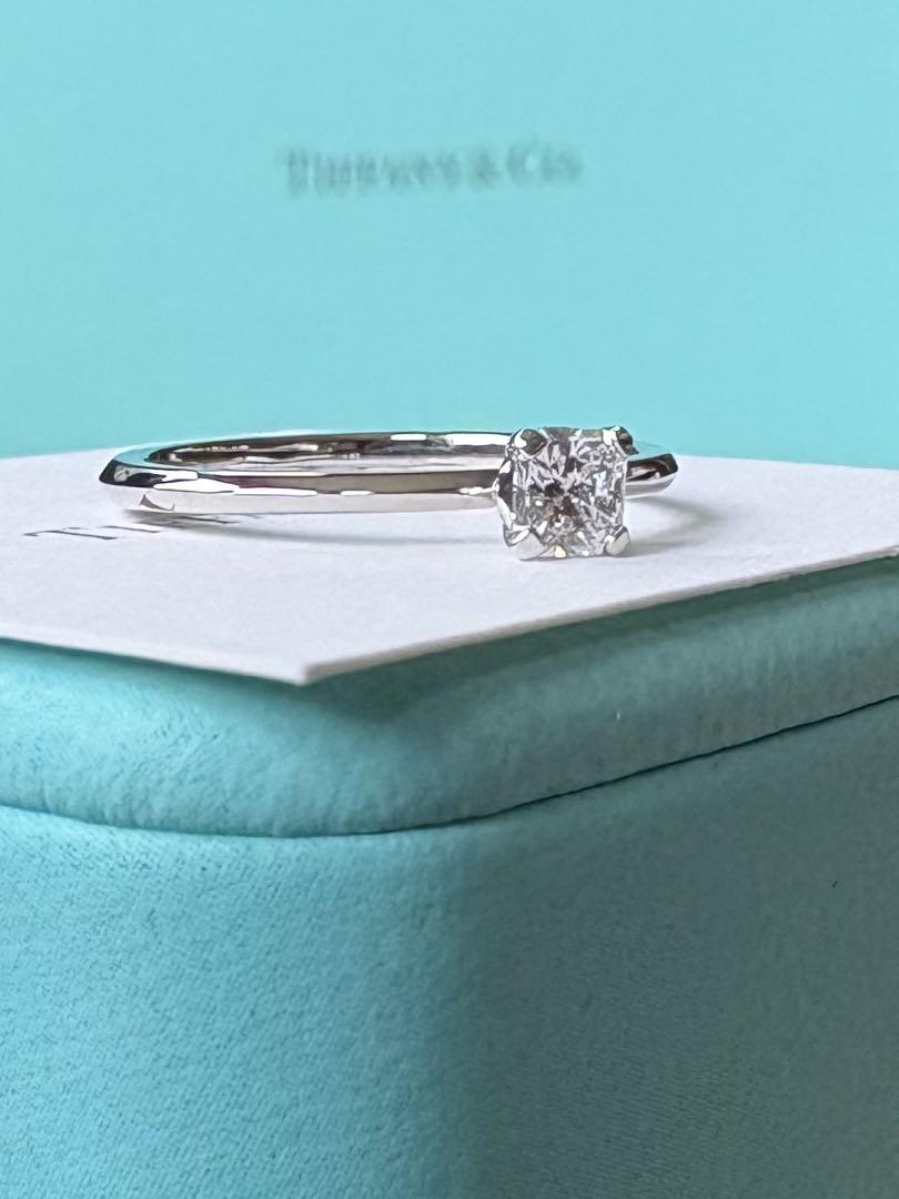 美品　ティファニー　トゥルー　エンゲージメントリング　0.26ct　鑑定書付