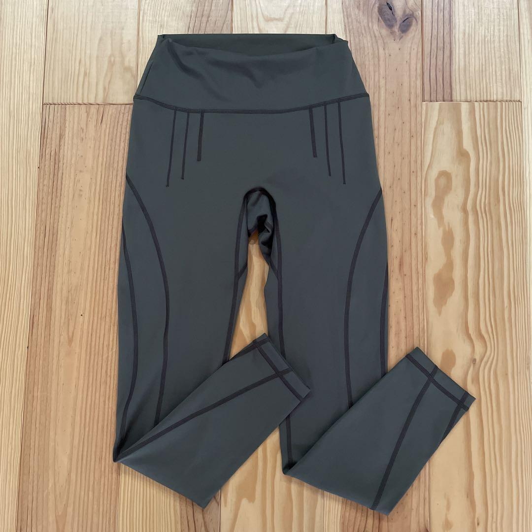 新品SUKALAスカーラダークグリーン ヨガパンツ ハイウエストs