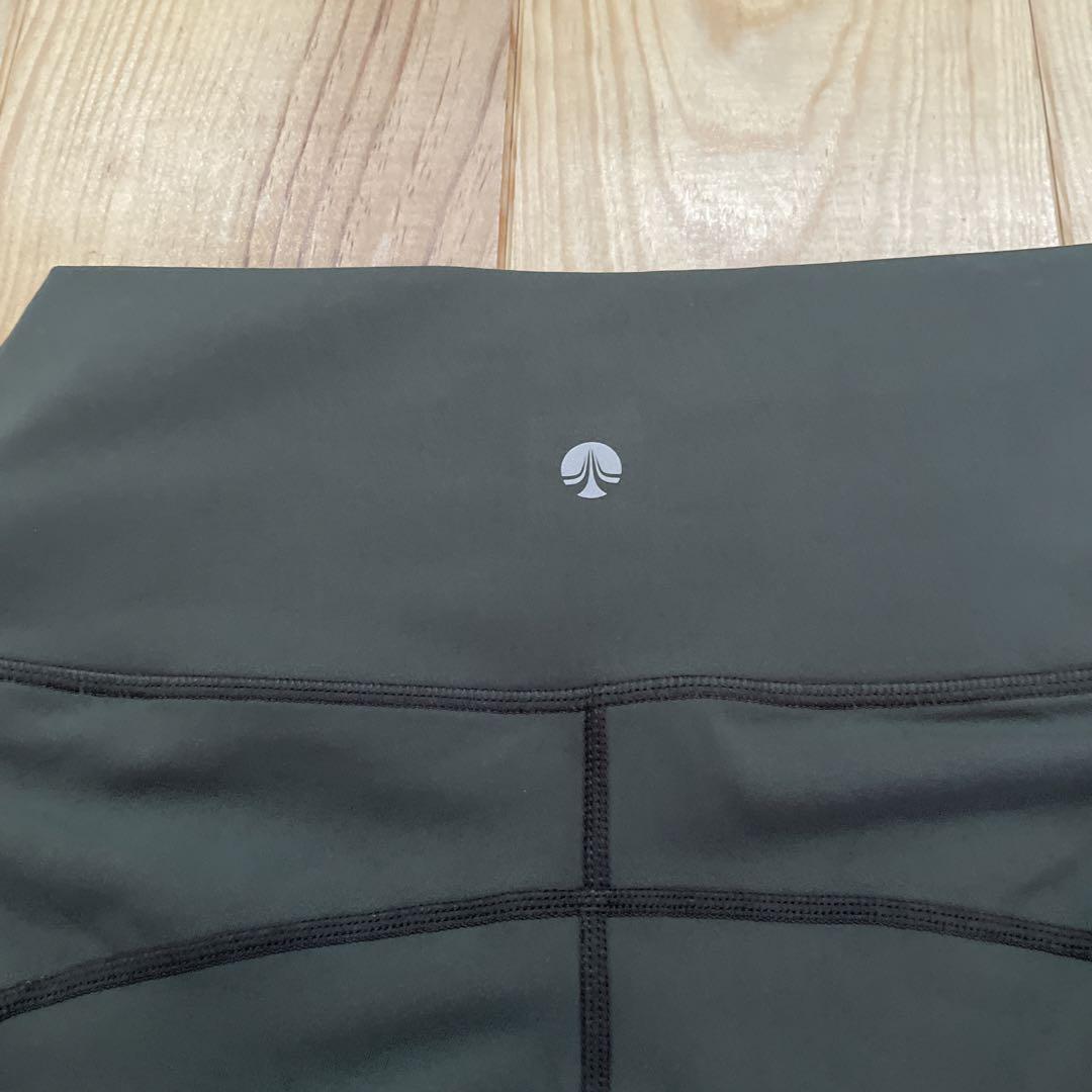 新品SUKALAスカーラダークグリーン ヨガパンツ ハイウエストs