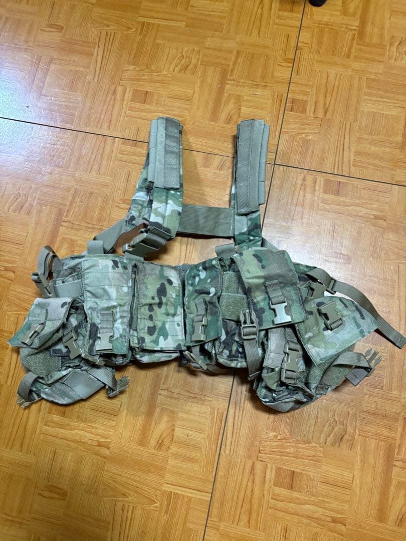 LBT ロードベアリング チェストリグ M4/M16対応 1961A　付属品あり