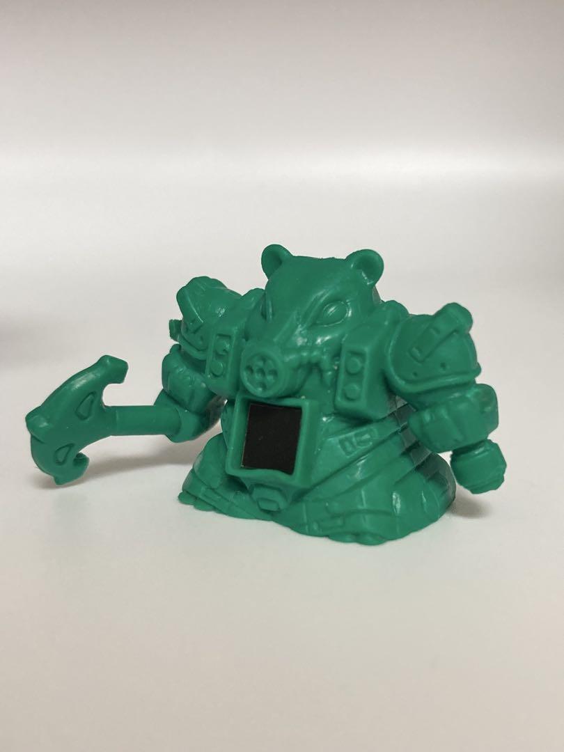 ビーストフォーマー　ギアダー　消しゴム　タカラ　緑色