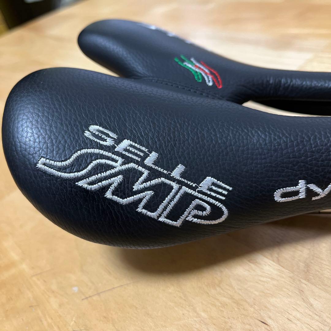 SELLE SMP dynamic サドル SELLE SMP dynamic サドル