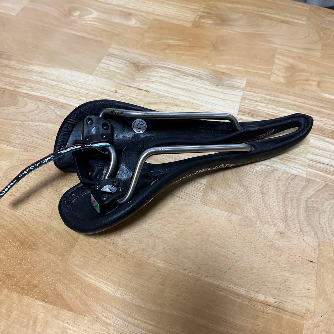 SELLE SMP dynamic サドル SELLE SMP dynamic サドル