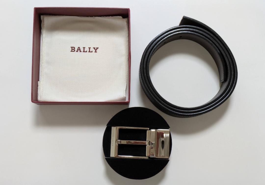 BALLY ブラックレザーベルト