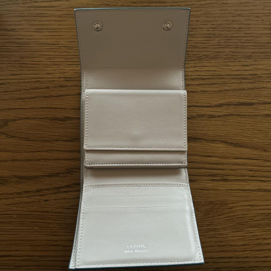 セリーヌライトブルー レザー 三つ折り財布