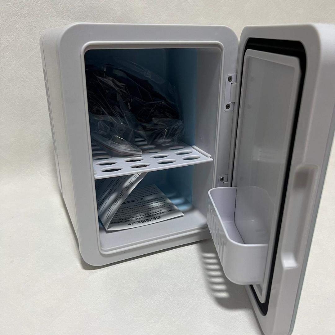 限定価格セール ミニ冷温庫⭐保冷・保温両用 小型冷蔵庫 4L 車載冷蔵庫