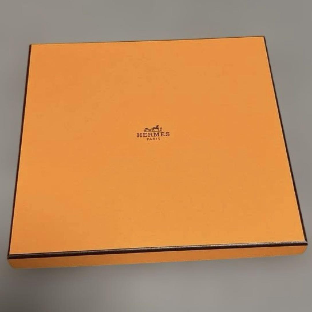エルメス　HERMES　 空き箱　カレ90サイズ　5個 セット エルメス HERMES 空箱 カレ90 - メルカリ