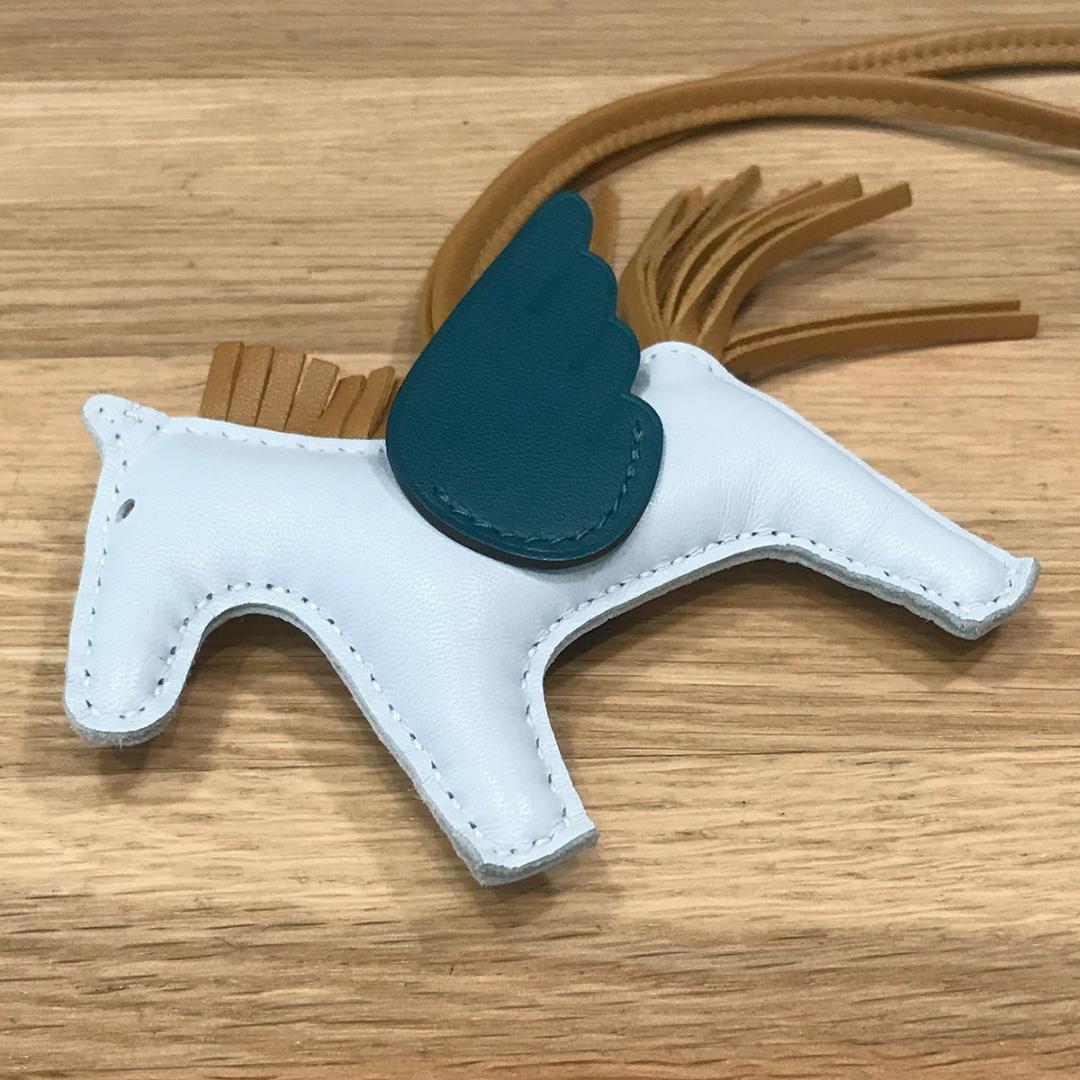 【入手困難 希少品】HERMES ロデオ ペガサス PM HERMES☆超希少☆ロデオ ペガサス チャーム PM (HERMES/バッグ