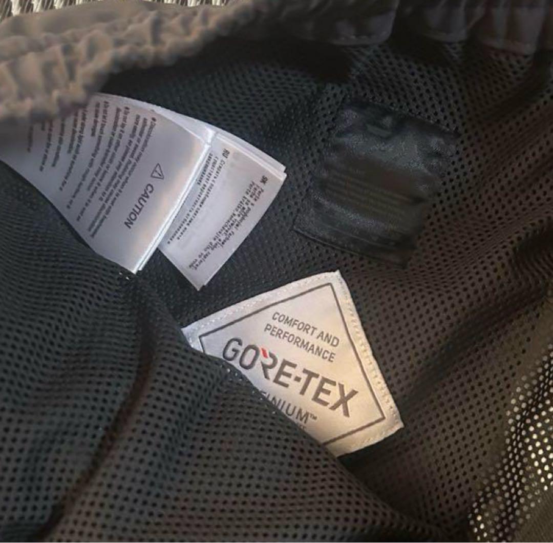 DAIWA PIER39 GORE-TEX ハーフパンツ　チャコール