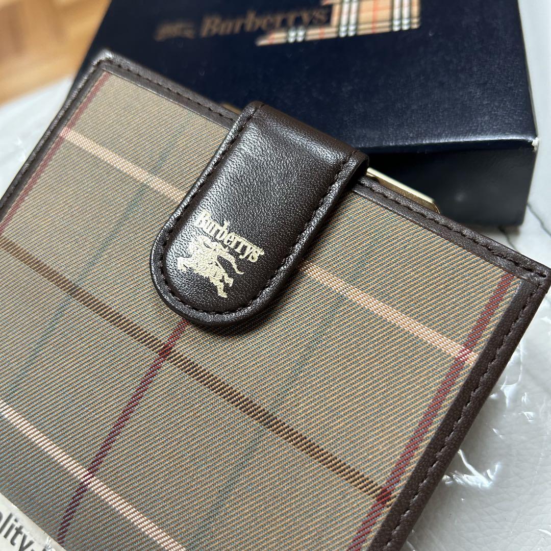 Burberry バーバリー二つ折り財布未使用品