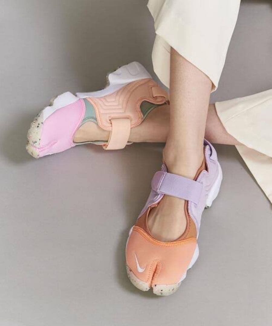 NIKE AIR RIFT 24cm マルチカラー