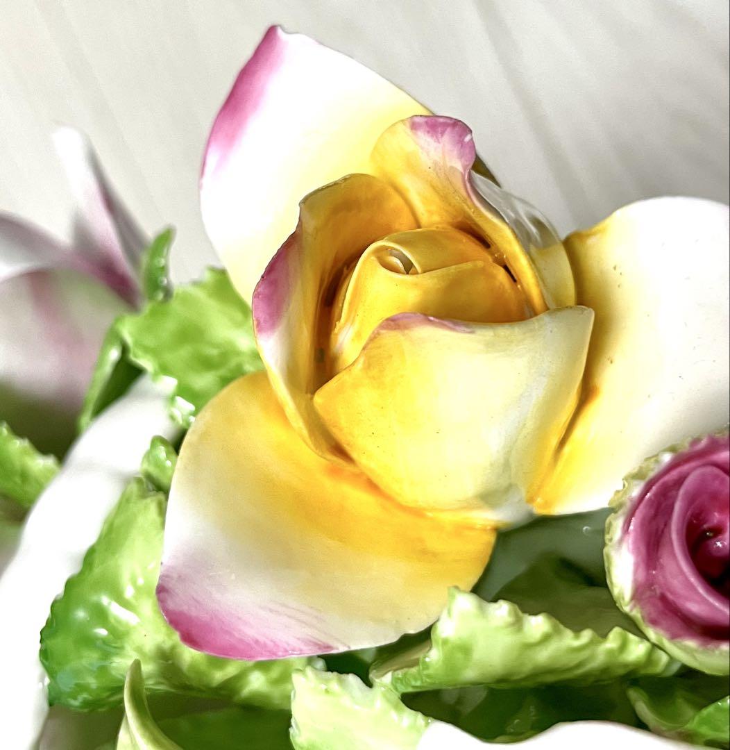 ロイヤルドルトン　バラ　薔薇　置物　オブジェ　陶花　陶磁器　フラワー