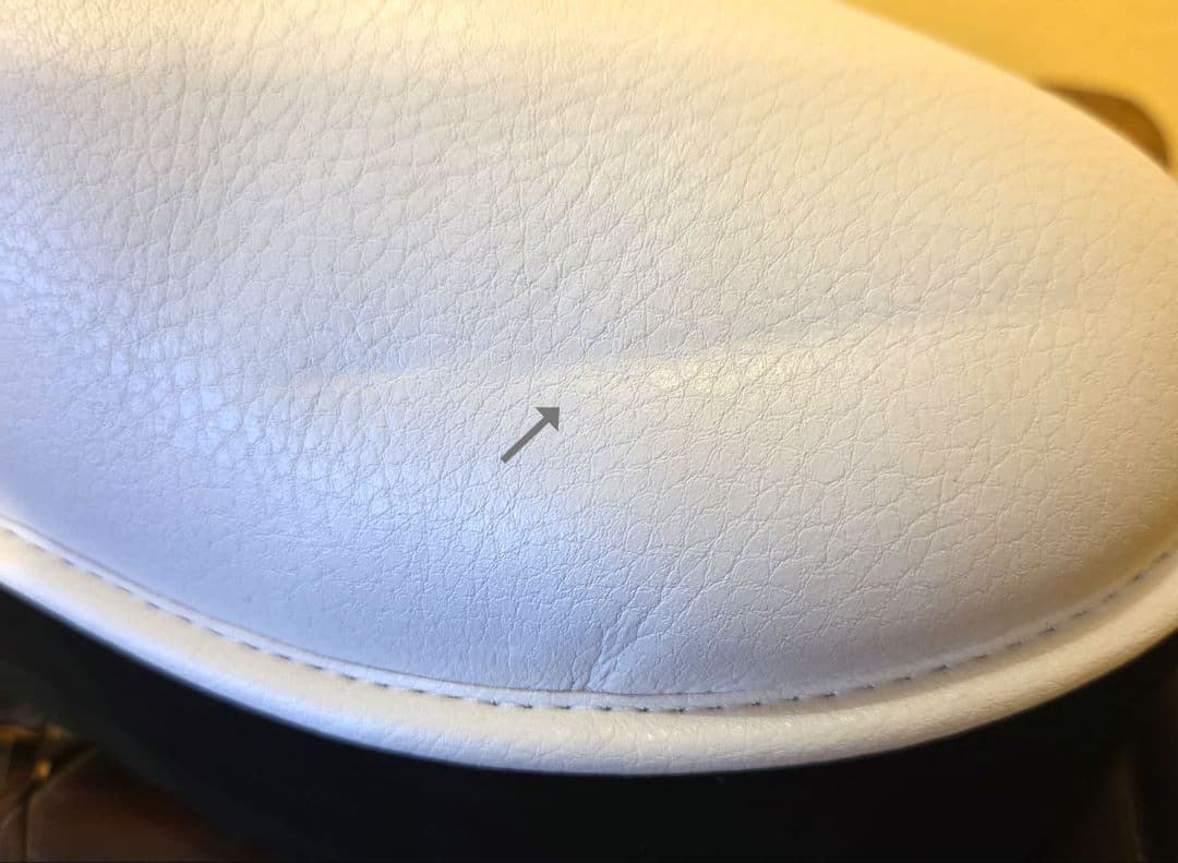 UGG ホワイト プラットフォームブーツ サイズ6 UGG ホワイト プラットフォームブーツ サイズ6