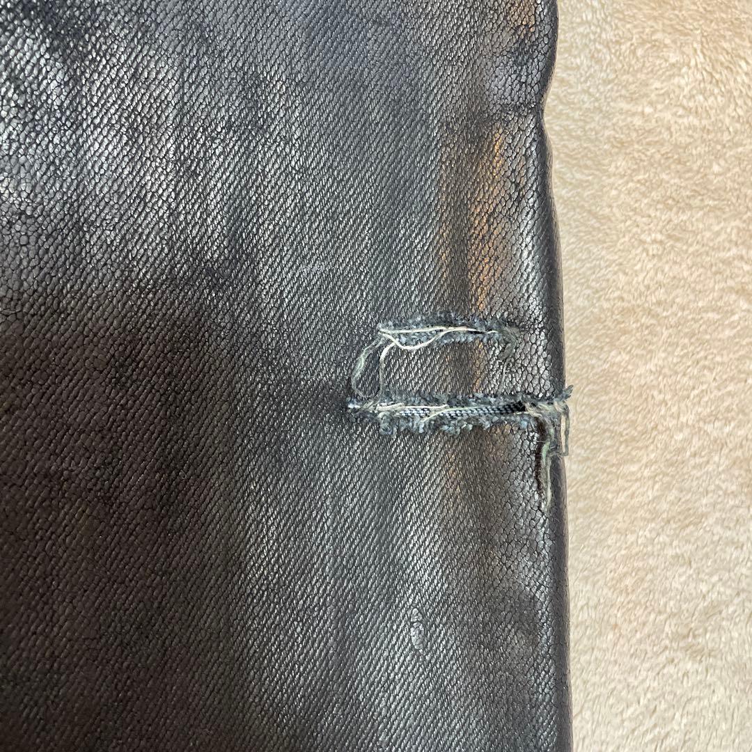 D&G DOLCE&GABBANA コーティングデニム メタルロゴ リメイク D&G DOLCE&GABBANA コーティングデニム メタルロゴ リメイク