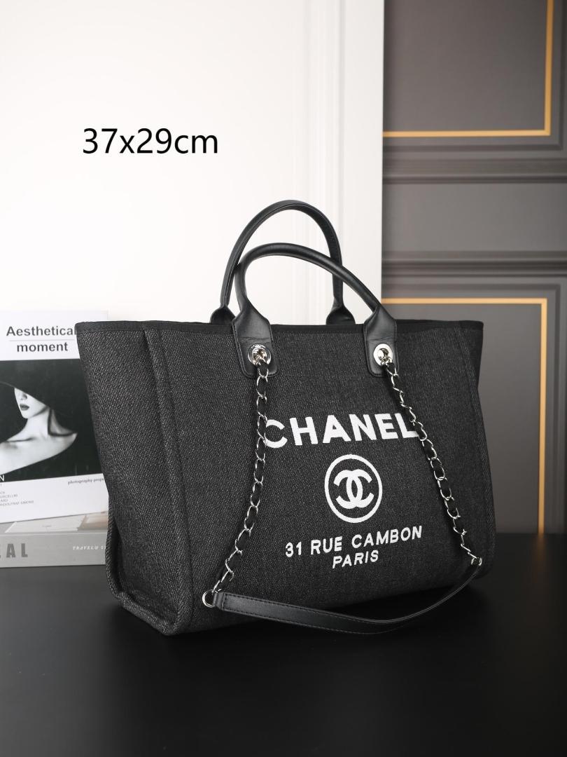 CHANEL だいようりょう ショルダーバッグ 黒色ハンドバッグ