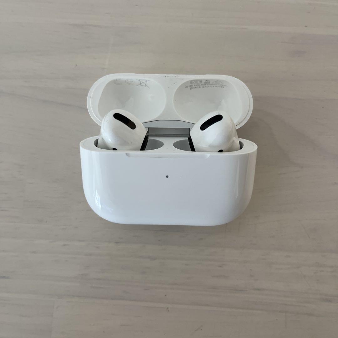 AirPods Pro ワイヤレスイヤホン 本体 Amazon.co.jp: Apple AirPods Pro（第2世代） ​​​​​​​ ホワイト