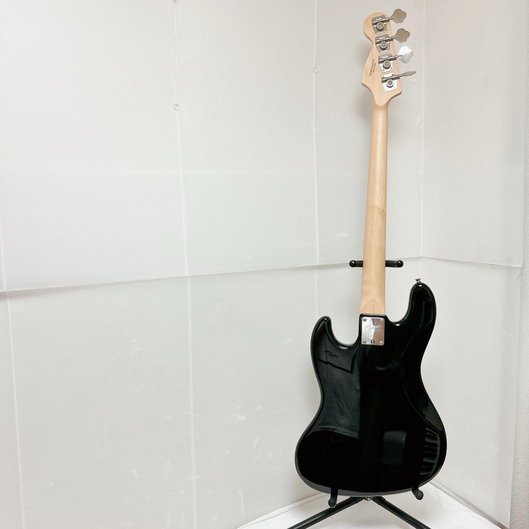 美品 Squier スクワイヤー ジャズベース Jazz Bass ブラック 黒