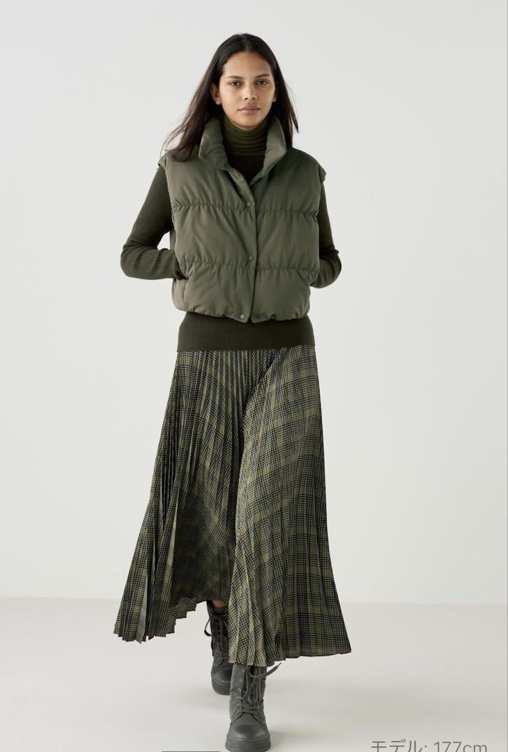 ユニクロCダウンクロップドベスト オリーブ　XLサイズ UNIQLO ユニクロ公式 | ダウンクロップドベスト