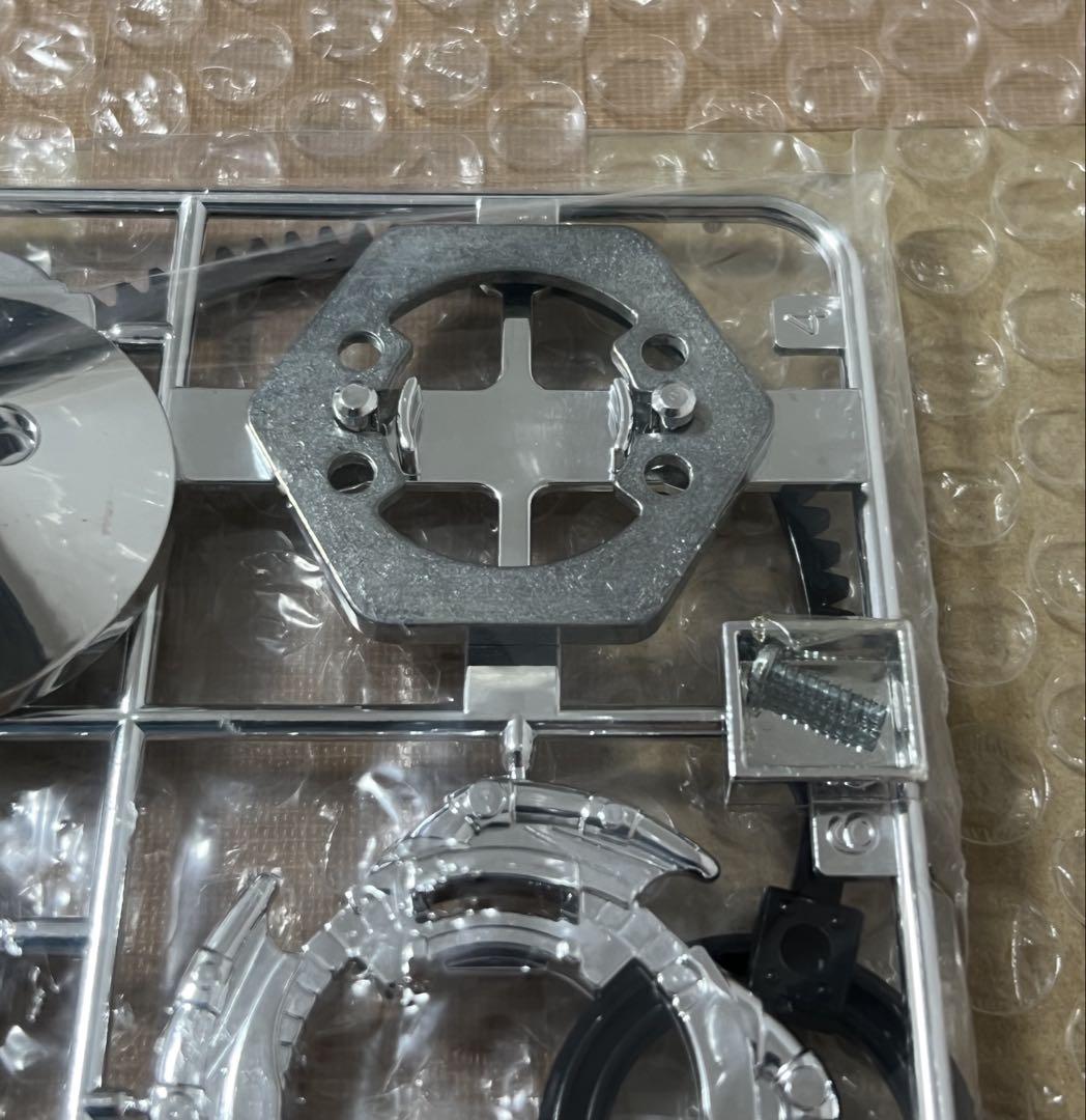 新品　未使用　ベイブレード　フロスティックドランザー　シルバーメッキ　バージョン 新品 未使用 ベイブレード フロスティックドランザー シルバー