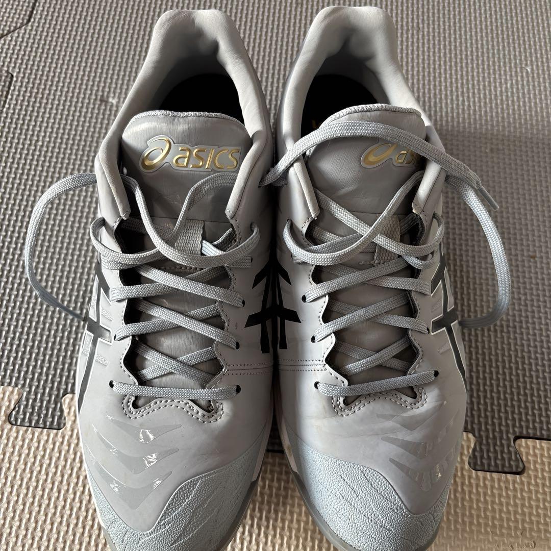 MIZUNOスパイク・アンダーアーマーファールカップ・守備手袋セット MIZUNOスパイク・アンダーアーマーファールカップ・守備手袋セット