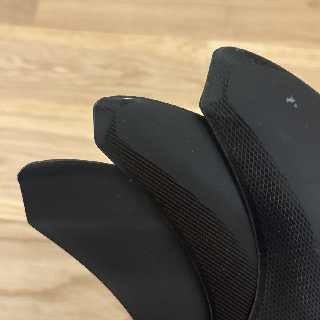 futures. 　フィン　ALPHA VECTOR 3/2 MEDIUM Futures Fins Vector 3/2 Alpha Tri-Quad Fin Set – Cleanline Surf