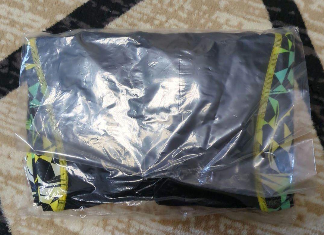 新品　アリーナ競泳練習用水着　ＸＯ