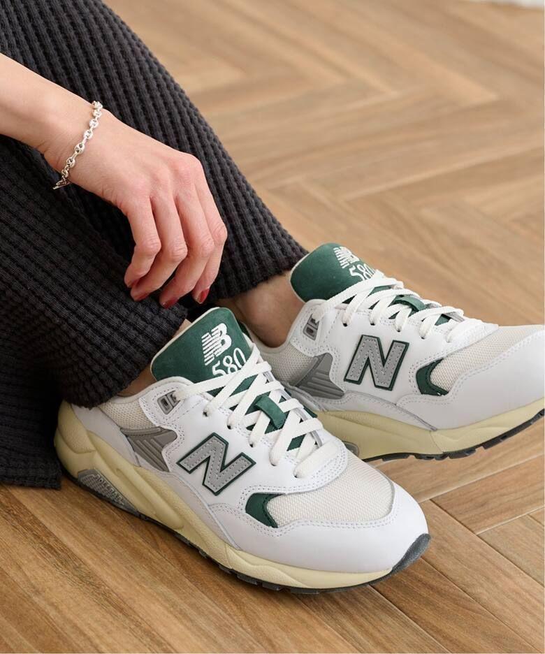 NEW BALANCE　MT580　グリーン　24