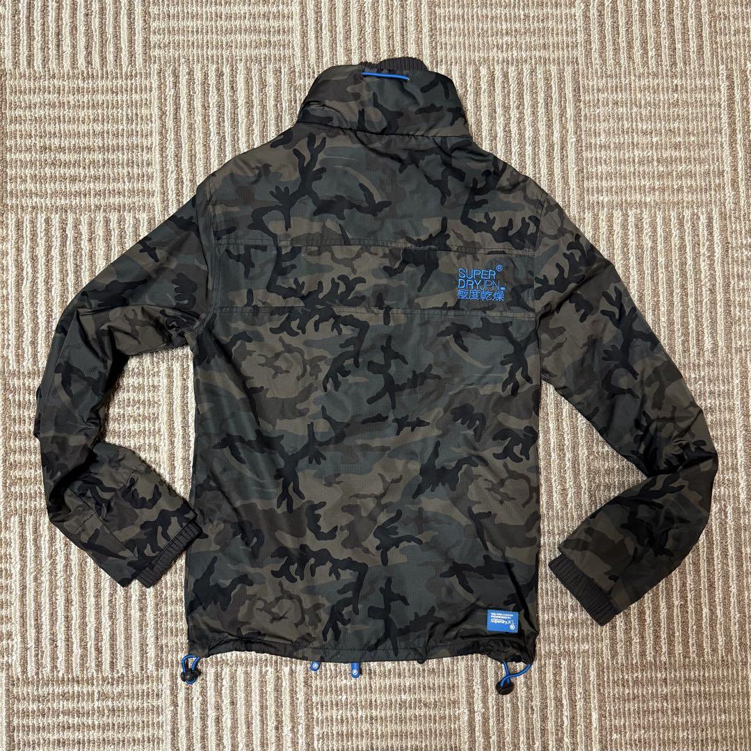 Superdry極度乾燥 ウィンドチータージャケット 迷彩 カモフラージュ